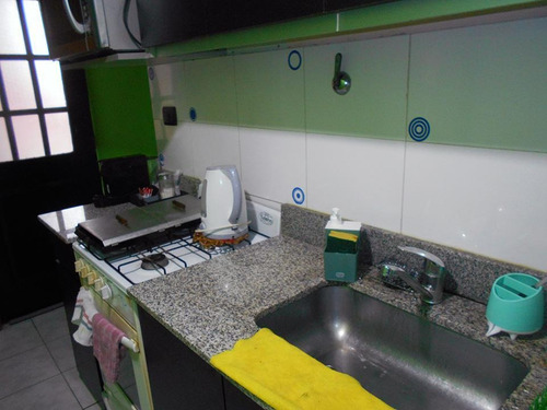 Imagen 5 de 12 de Departamento 3 Amb. Amplios C/patio De Categoría - Ciudadela