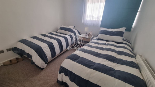 Departamento En Venta De 3 Dorm. En Santo Domingo