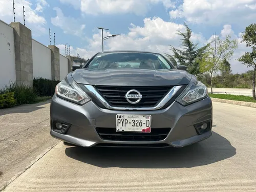 Nissan Altima 2.5 Sense Cvt
