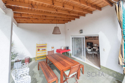 Casa -6 Ambientes- Boedo - Patio - Terraza - Quincho - Cochera