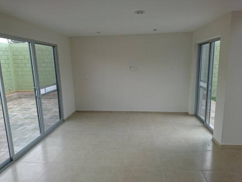 Imagen 5 de 11 de Casa Sola En Venta Jardines Del Country