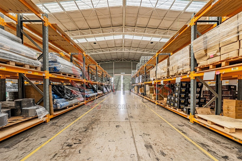 Arriendo Industrial Centro Calera De Tango C/estacionamiento