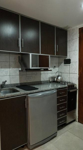 Imagen 10 de 17 de Excelente Depto Equipado De 27m2 Al Frente/ Muy Luminoso En Recoleta