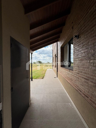 Venta Chacra Con Casa Y Galpón A Estrenar En El Chajá, 3 Hectareas De Terreno