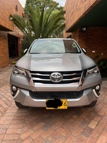 Toyota Fortuner 2.8l