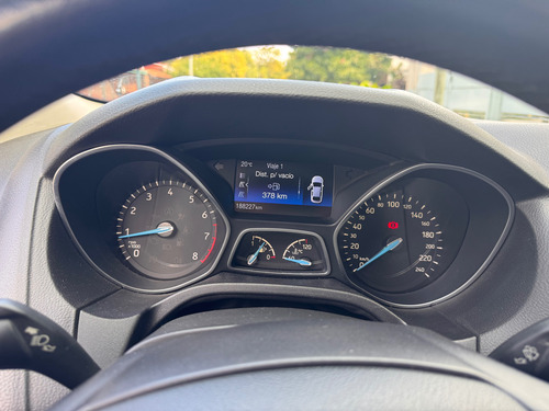 Ford Focus III 2.0 Se Plus Mt