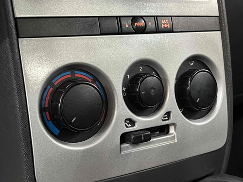 Fiat Idea 1.8 MPI ADVENTURE 8V FLEX 4P AUTOMATIZADO