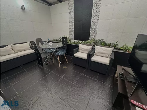 Vendo Casa Poblado - Sector Visitación(mls#246475)