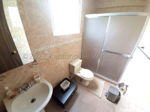 Imagen 5 de 9 de Yely Romero 04144351945- Rentahouse Vende Apartamento Valencia. Cod: 22y8670