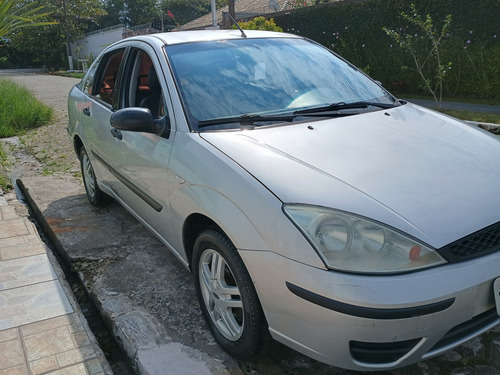 Ford Focus Sedan 1.6 Glx Flex 4p