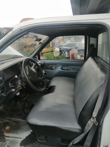 Imagen 8 de 13 de Chevrolet 3/2 1996
