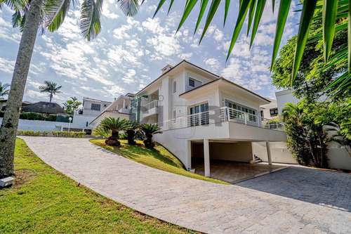 Imagem 3 de 15 de Casa A Venda Com 4 Quartos - Suítes, Piscina Em Alphaville - 315
