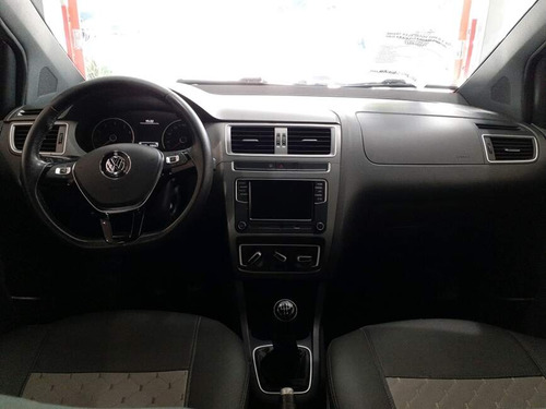 Volkswagen Fox 1.6 MSI TOTAL FLEX XTREME 4P MANUAL