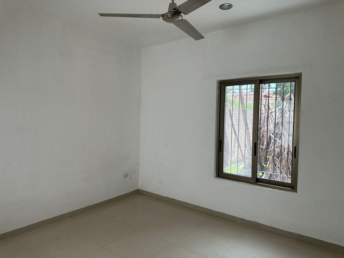 Casa En Venta En Merida Fracc. Margaritas Cholul Entrega Inmediata