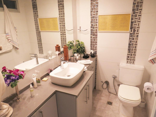 Imagen 9 de 15 de Venta Apartamento Dos Dormitorios, Servicio Completo Y Garaje, Pocitos