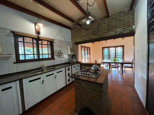 Venta | Hermosa Casa Quinta 5 Ambientes | Lujan Retasada