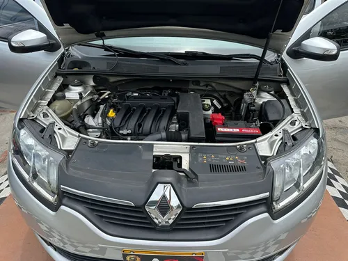 Renault Logan INTENS 1.6 AT