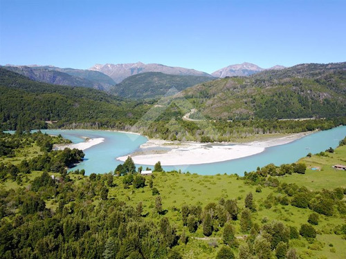 Sitio En Venta En Cochamo- Orilla Rio Puelo Puerto Urrutia