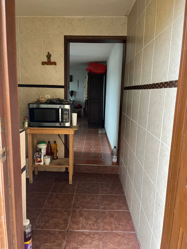 Edificio En Venta Con 6 Unidades Rentables Se Puede Vender Con Inquilinos