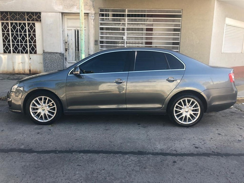 Volkswagen Vento 2.0 T Fsi
