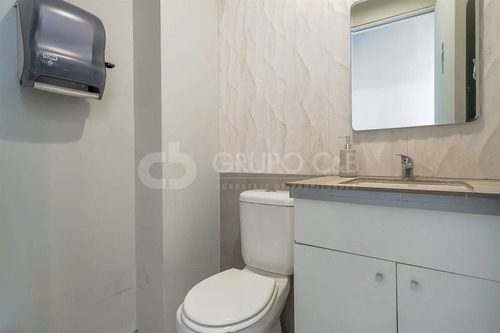 Moderna Oficina 3 Privados 2b Prox L 7 De Metro En Vitacura