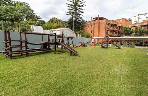 Apartamento Venta/ Alquiler Anual. Punta Del Este.