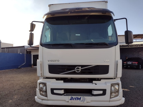 Imagem 3 de 15 de Volvo Vm 270 Impecável Único Dono Troca De Óleo Só Volvo