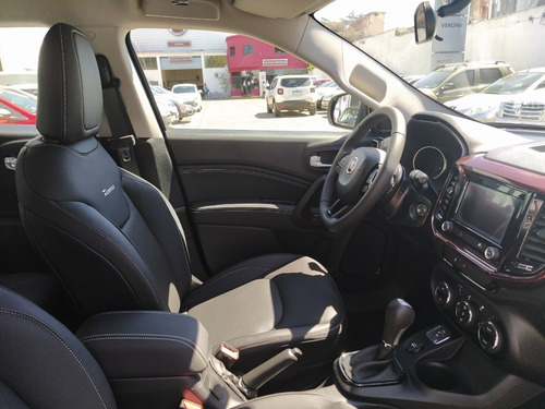 Fiat Toro Freedom 4x2 1.8 Nafta Stock Disponible