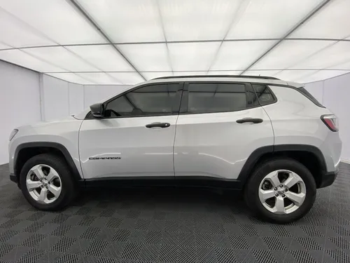 Jeep Compass 2.4 Sport 4x2