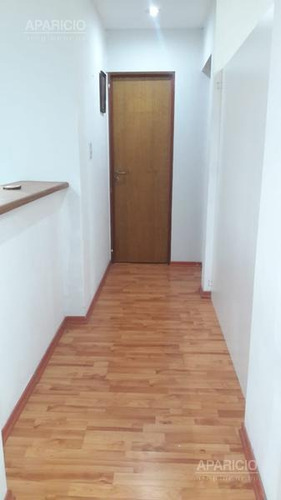 Imagen 5 de 11 de Departamento - La Plata
