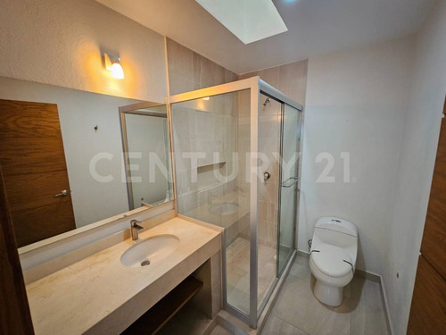 ¡casa En Venta En Santillana Parque Residencial! ¡zona Solares En Zapopan!
