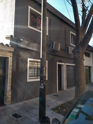 Casa En Venta En Quilmes Centro