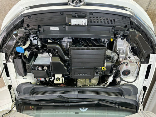 Imagen 10 de 10 de Volkswagen Polo 1.6 Trendline 5ptas Msi (l18)