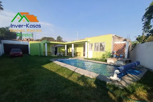 Casa En Venta En Oaxtepec, A Pie De Carrera Principal