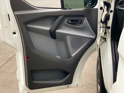 Ford Transit 2.2 Van Larga Techo Alto Aa Custom Mt