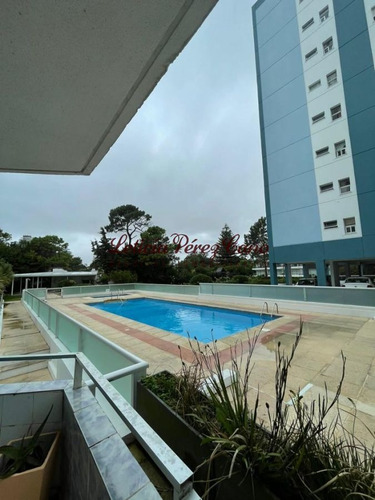 Imagen 24 de 30 de Venta Apartamento 2 Dormitorios Y Medio En Aidy Grill, Punta Del Este
