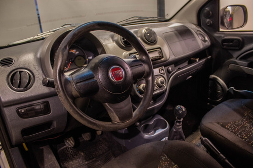 Imagen 2 de 16 de Fiat Fiorino Pack Top 1.4 Gnc 128.000km 2016 Blanco