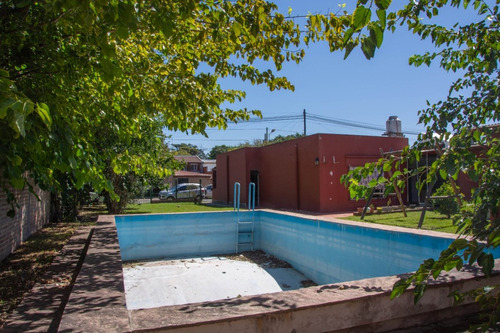 Venta Casa 6 Ambientes En Tortuguitas Doble Lote.