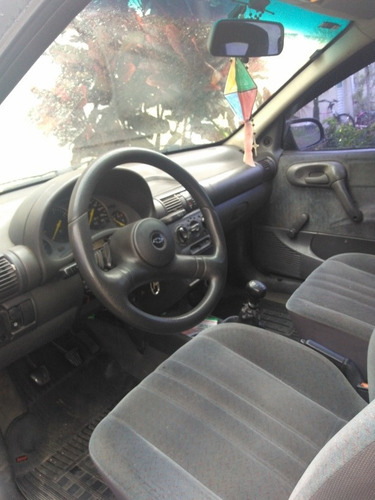 Imagem 2 de 8 de Corsa Gl Mpfi Corsa
