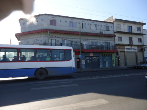 Alquilo Local Sobre Ruta 21 Laferrere Próximo A Estacion Eva Duarte