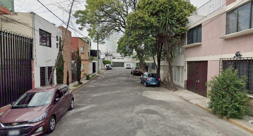 Casa En Remate, Perfecta Zona De Iztacalco Cdmx. Lcv