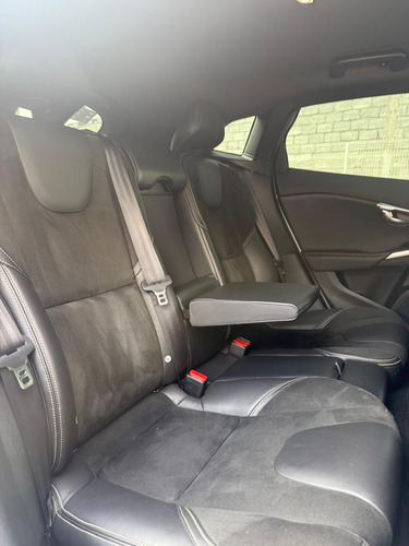 Volvo V40 2.0 R - Design T5 At