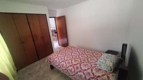 Imagen 8 de 16 de Casa 5 Hab, 3 Baños, 2 Lavanderos Caraballeda