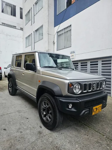Suzuki Jimny 1.5 Glx 5 p
