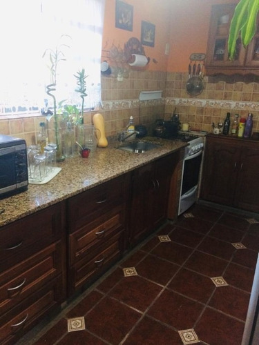 Imagen 5 de 11 de Casa De 3 Ambientes En Venta - Moron Sur