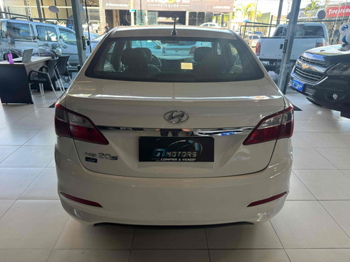 Hyundai HB20S 1.0 COMFORT PLUS 12V FLEX 4P MANUAL