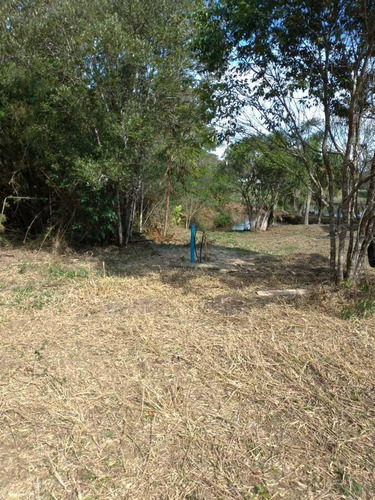 Imagem 7 de 15 de Sítio / Chácara Para Venda Em São José Dos Pinhais, Campo Largo Da Roseira, 3 Dormitórios, 1 Banheiro - 106_2-1239671