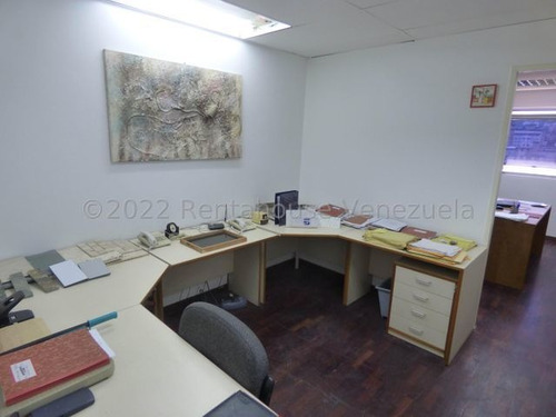Imagen 2 de 12 de Oficina En Venta En El Rosal 22-25283 Adri 04143391178