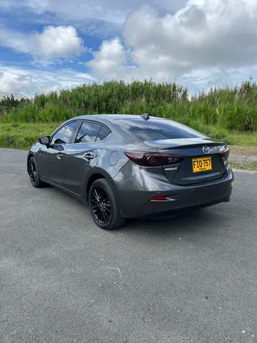 Mazda 3 2.0 Touring At