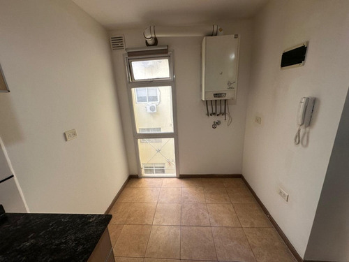 Departamento De 3 Ambientes Con Piscina Y Sum En Flores A Metros De Subte